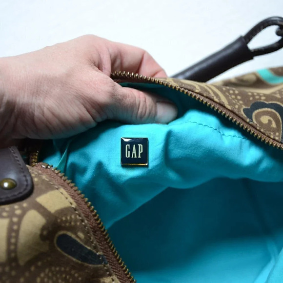 Funky Patterned Purse - Picture 7 of 12